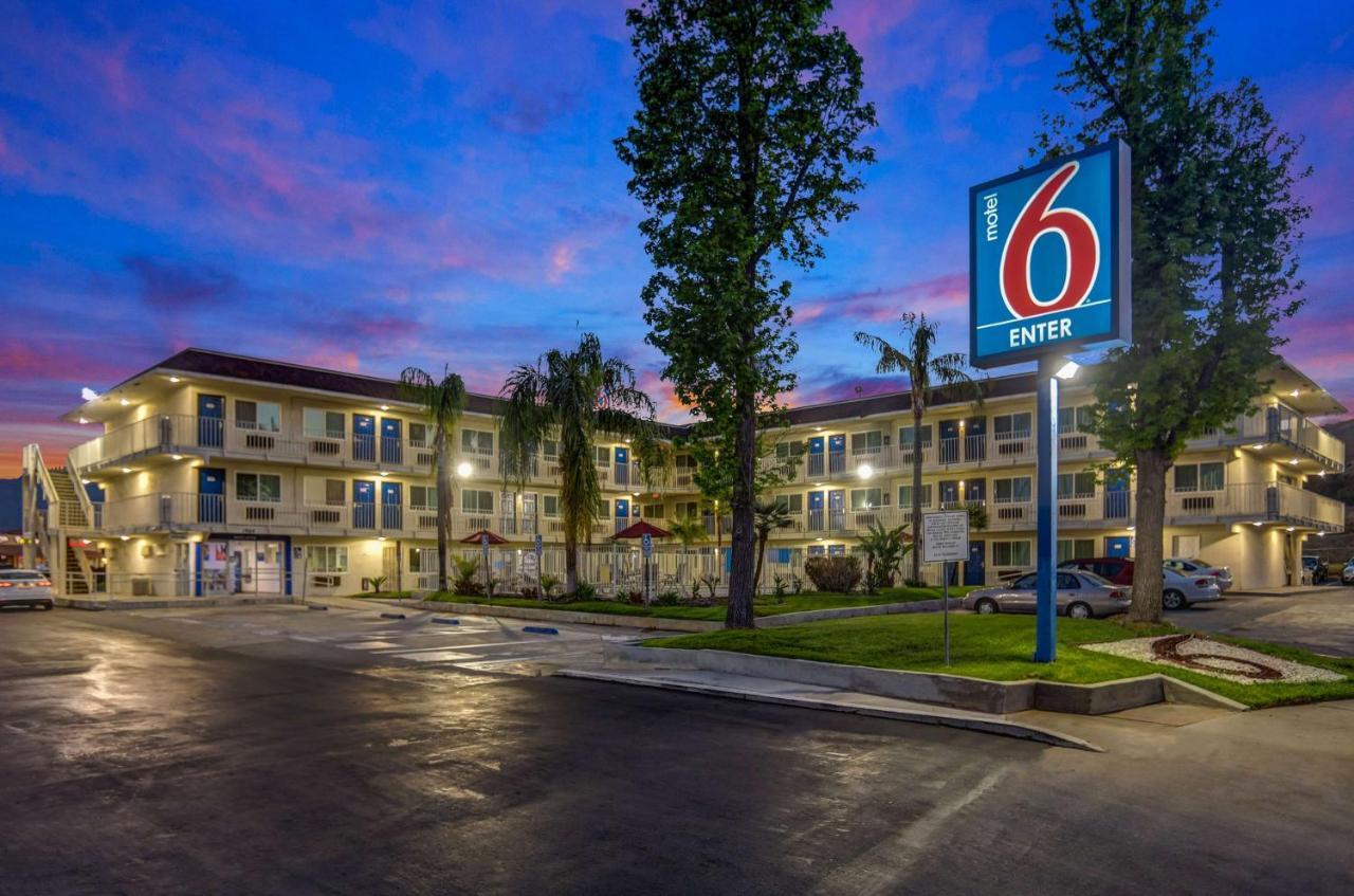 Motel 6-San Bernardino, Ca - North Serrano Village ภายนอก รูปภาพ