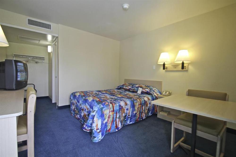 Motel 6-San Bernardino, Ca - North Serrano Village ห้อง รูปภาพ